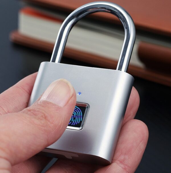 Cadenas Empreint